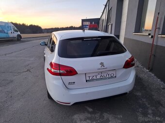 PEUGEOT 308 SW 1.2i 96kW combi, r.21 130000km ČR VELMI PĚKNÝ - 3