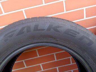 Prodám pneu FALKEN 215/65 R17 99V - 3