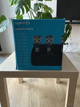 Herní volant Logitech G29 + řadící páka - 3