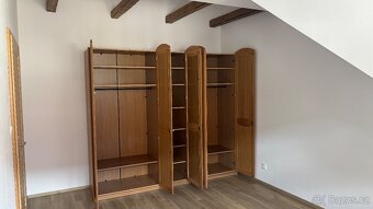 Hitona Masivní dubová šatní skříň (5 dveřová) - 3