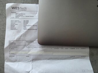 Macbook Air M1 8/256 GB týden starý - 3