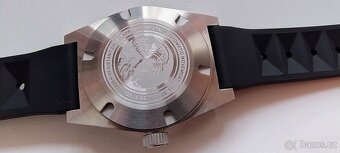Krásné kvalitní hodinky automatické 20ATM safírové sklo - 3