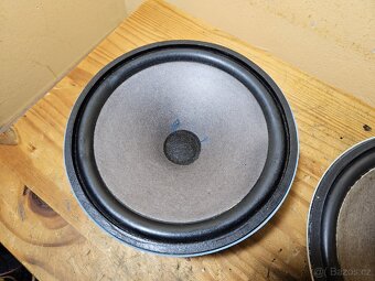 2x TESLA ARZ 669 repro guma - 3