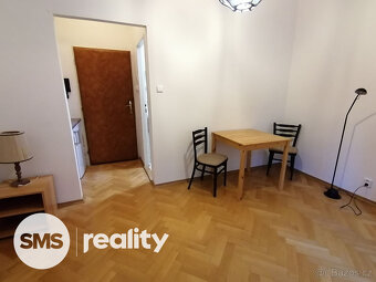 Pronájem garsoniéry (23 m2) za 13.500 ,- Kč i s poplatky Krá - 3