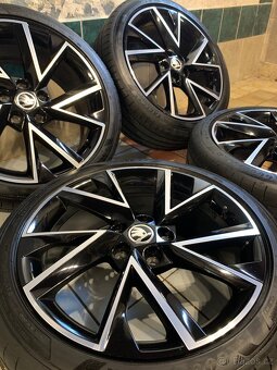 Alu kola Škoda R18 5X112 ZÁNOVNÍ LETNÍ PNEU 225/40 R18 VEGA - 3