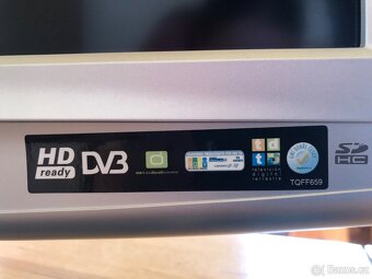 Panasonic TX-L32C10E - 3
