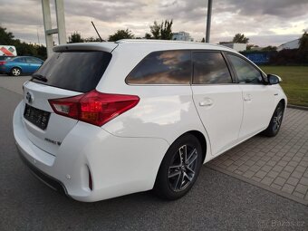 Toyota Auris 1.8 Hybrid Kombi Sports Webasto Panorama Hezká - 3
