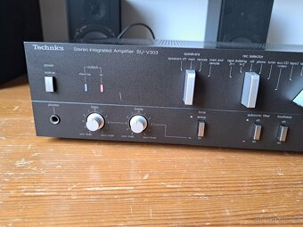Technics SU V303 - 3