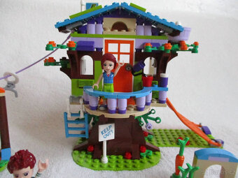 Lego Friends Mia a její domek na stromě - 3