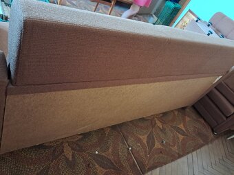 rozkládací válenda s křesly a taburety - 3