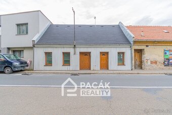 Prodej zrekonstruovaného rodinného domu o dvou bytových jedn - 3