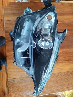 Pravý přední světlomet Mazda MX5 ND 2016 - 3