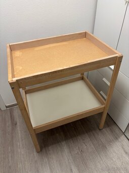 Přebalovací pult - 3