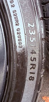 Letni Kola VW Mercedes R18 235/45 R18 ET35 - 3