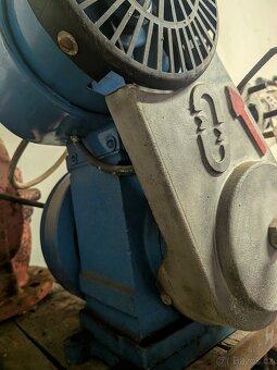 Jednoválcový kompresor ORLÍK 1JSK-75-2 - 3