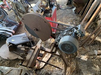 Rozbrušovací sklopná pila na kov - 3