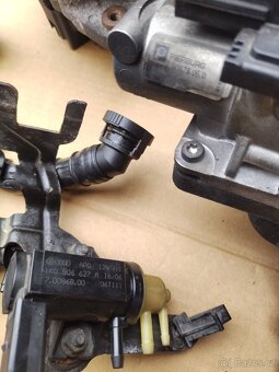 Díly motor 1.9tdi 77kw BLS - 3