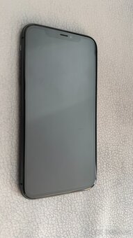 Apple iPhone 11, 64GB Black - 3
