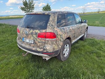 Touareg 3.0Tdi vzduch nez. Topení automat - 3