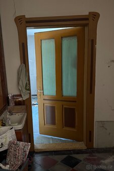 Starožitné zachovalé dveře se zárubněmi - 3