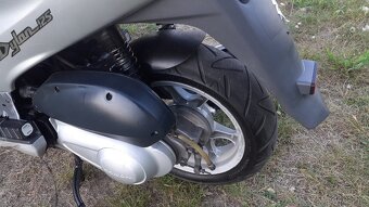Honda Dylan 125 - 3