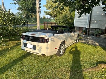 Ford Mustang cabrio 3.7i V6 227kW AT 2013 - 3