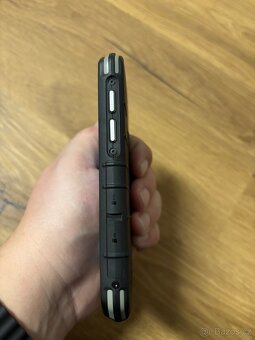CAT S31 DualSim - odolný telefon - 3