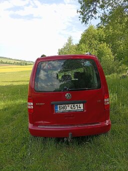 VW Caddy 2014, 7 míst - 3