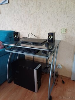 PC stůl - kov, sklo - 3