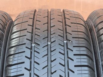 Letní Michelin 215/65/15C - 3