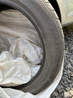 Letní pneu Dunlop 245/45 r17 - 3