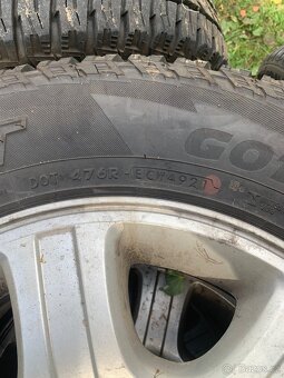 235/70R16 - 3