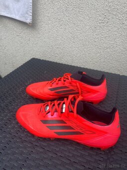 kopačky Adidas - 3