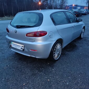 Alfa Romeo 147, 1.9 JTD,MAX VÝBAVA,PĚKNÁ,CENA - 3