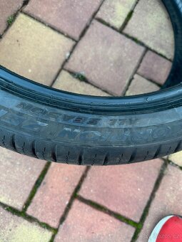 Pirelli Scorpion 285/35 R22,5 - 3