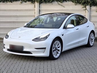 Tesla Model 3 0,0 350kW/75kWh AWD LR+ Matrix 1.maj 350kW/75 - 3