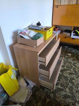Příruční skříňka-komoda se třemi zásuvkami - 3