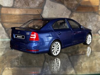 Škoda Octavia 2 RS Race Blue - 3