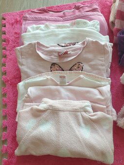 Set dívčího oblečení - 3
