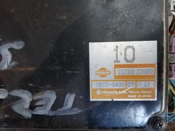 Řídící jednotka Terrano 1 D21 3.0 V6 - 3