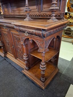 Starožitný neorenesančni příborník HENRI II. - 3