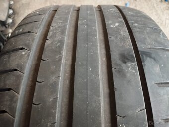 235/45/19 255/55/19 285/45/20 315/35/21 275/35/22 kusovka - 3