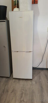 lednice s mrazákem dole - 3