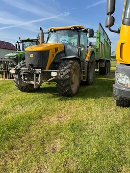 Predám JCB Fastrac 7230. Rok 2013 . Cca 21000mth. - 3