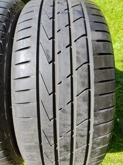 2 letní pneumatiky Hankook 225/50/18 - 3