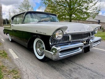 1957 Mercury Monterey - 3