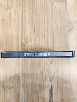 Steelbook • Just Cause 4
- 3