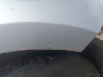 Pravý blatník BMW e87 titansilber - 3