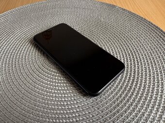 iPhone XR 128gb - 3