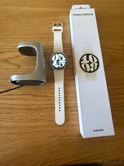 Chytré hodinky Samsung Galaxy Watch 6 40mm LTE zlaté - 3